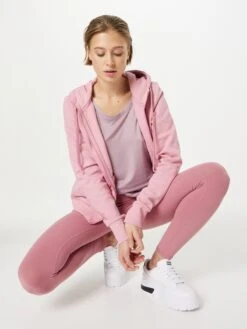 Marika T-shirts Functioneel Shirt CAMILA Dames Oudroze -Marika Verkoop 69f9f1ee8fd1a28fabd369b9880d5380