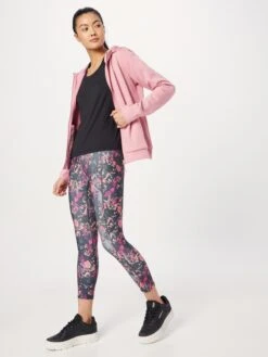 Marika T-shirts Functioneel Shirt CAMILA Dames Zwart -Marika Verkoop 9216c5ef9a3a8f9b8095b865418381d0